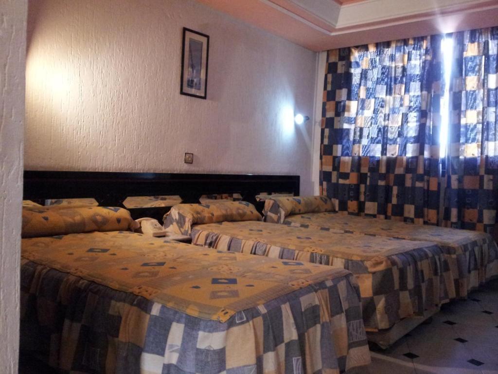 Hotel La Giralda นาดอร์ ภายนอก รูปภาพ